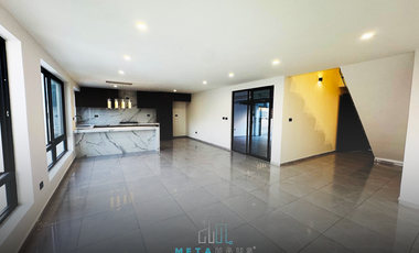 Casa en Renta en Xalapa - 360m² - 4 Recámaras - Roof Garden - $26,000