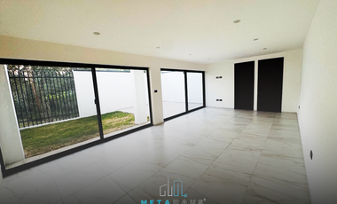 Casa en Renta en Xalapa - 360m² - 4 Recámaras - Roof Garden - $26,000
