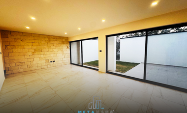Casa en Renta en Xalapa - 360m² - 4 Recámaras - Roof Garden - $26,000