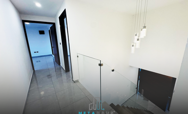 Casa en Renta en Xalapa - 360m² - 4 Recámaras - Roof Garden - $26,000