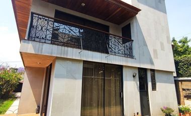 Casa en Venta, Ciudad Satelite, Circuito Economistas, Naucalpan, Jardin