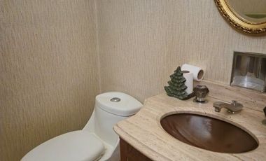 Casa en Venta, Ciudad Satelite, Circuito Economistas, Naucalpan, Jardin