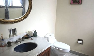 Casa en Venta, Ciudad Satelite, Circuito Economistas, Naucalpan, Jardin