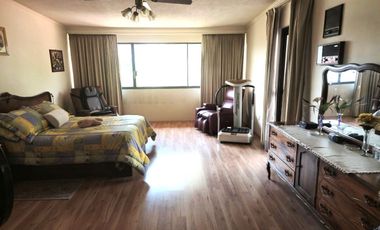 Casa en Venta, Ciudad Satelite, Circuito Economistas, Naucalpan, Jardin