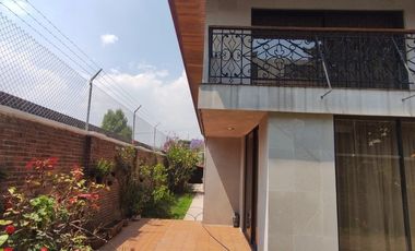 Casa en Venta, Ciudad Satelite, Circuito Economistas, Naucalpan, Jardin