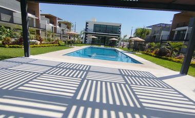 Se vende Casa Nueva de 3 recámaras con alberca en el Conjunto Residencial Sierra Santa Fe, en Xochitepec, Mor.