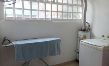 CASA VENTA CON 4 RECÁMARAS,  CERCA DE LA PLAZA DE TOROS, INSURGENTES SUR Y EJE 6