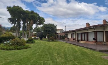 FINCA EN ARRIENDO GUAYMARAL BOGOTA