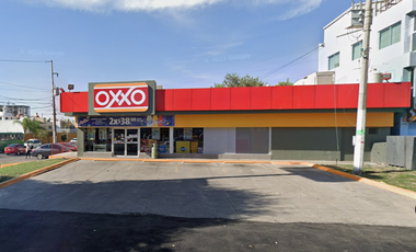 Imagina pagar menos hoy y vivir mejor mañana!! Venta de Casa en Remate Bancario En COTO PRIVADO AV. GUADALUPE ZAPOPAN JAL.