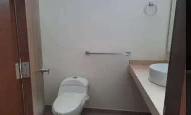 No es suerte, es estrategia inmobiliaria!! Venta de Hermosa Casa en Remate Bancario En Monteverde 2 Zapopan Jal.