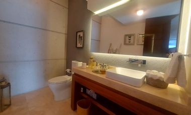 EXCLUSIVA RESIDENCIA DE LUJO EN CACALOMACÁN  EN TOLUCA 🏡 ¡Vive la grandeza en una propiedad única con vistas espectaculares al volcán!