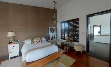 EXCLUSIVA RESIDENCIA DE LUJO EN CACALOMACÁN  EN TOLUCA 🏡 ¡Vive la grandeza en una propiedad única con vistas espectaculares al volcán!