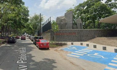 Vive la experiencia de comprar inteligente!! Venta de Casa en Remate Bancario En Av. Turin, Providencia 4a. Sección, Guadalajara, Jalisco, México