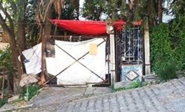 Casa - Terreno para remodelar a precio de Remate (No Bancario)