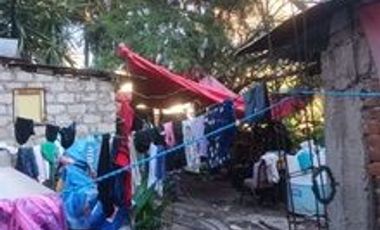 Casa - Terreno para remodelar a precio de Remate (No Bancario)