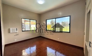 Unfurnished 3 Bedroom Bungalow with Pool in Banilad for Rent