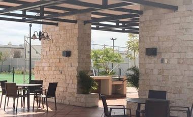 RENTA DE CASA AMUEBLADA  EN CAPELLANIA SALIDA LEON SILAO