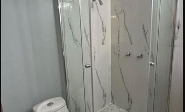 DEPARTAMENTO FRENTE A PALACIO EN PLANTA BAJA A 5 MIN DE GARAITA SAN YSIDRO Y 10 MIN DE AEREOPUERTO