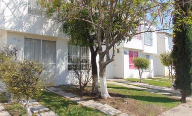 CASA DE 3 RECÁMARAS EN VENTA A UNOS MINUTOS DE CUAUTLA, MORELOS