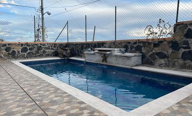 CASA EN VENTA A UNOS MINUTOS DE TLAYACAPAN, MORELOS