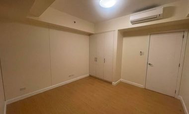 FOR SALE! 2 Bedroom Corner unit facing the Pool in The Grove by Rockwell, Pasig City