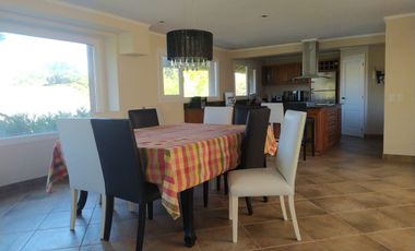 VENTA - MAR DE LAS PAMPAS - EXCLUSIVO CHARLET ESTILO AMERICANO