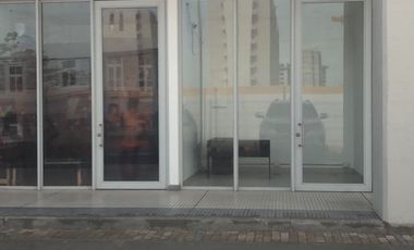SE VENDE LOCAL COMERCIAL EN CENTRO COMERCIAL PARQUE HEREDIA CARTAGENA