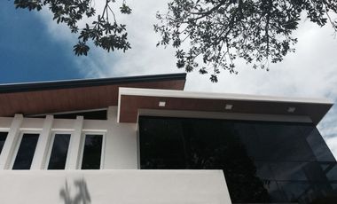 RUSH SALE Alabang Hills Village 4 Bedroom with Pool Muntinlupa City