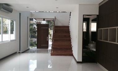 RUSH SALE Alabang Hills Village 4 Bedroom with Pool Muntinlupa City