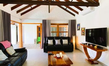 RESORT-STYLE HOUSE FOR SALE