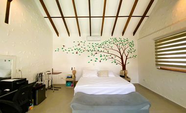 RESORT-STYLE HOUSE FOR SALE
