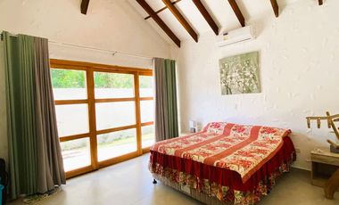 RESORT-STYLE HOUSE FOR SALE