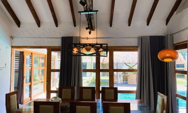 RESORT-STYLE HOUSE FOR SALE