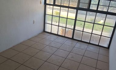 Casa uso comercial Centinela Zapopan en esquina $2,200,000