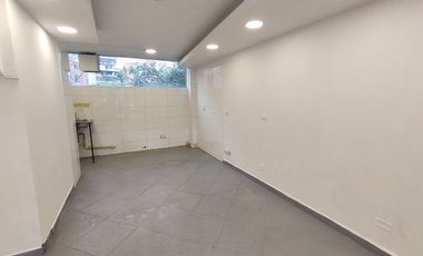 SE RENTA LOCAL COMERCIAL  MALL VERONA