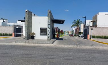 Excelente Terreno dentro de Fraccionamiento Residencial en Morillotla