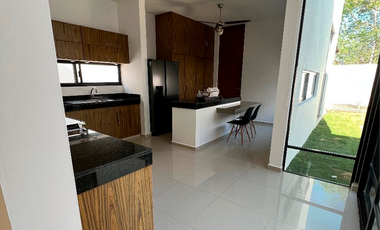 Hermosa casa en venta en la privada Punta Lomas