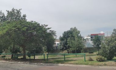 Terreno en Venta con Infonavit Senderos Monte Verde Lote 83 Coto 2