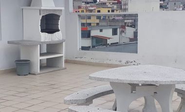 Renta departamento de 3 dormitorios, sector Embajada Americana