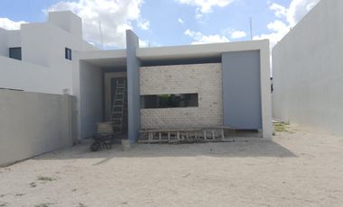 BONITA CASA DE UNA PLANTA DE 3 RECÁMARAS AL NORTE DE MÉRIDA EN DZITYA.