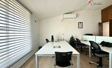 Casa Venta uso comercial amplios espacios esquina Fracc Reforma Veracruz