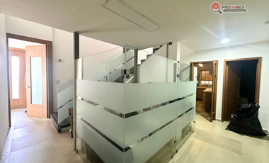 Casa Venta uso comercial amplios espacios esquina Fracc Reforma Veracruz