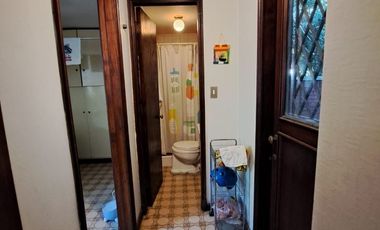 Arriendo casa estilo Inglés, de 5 dormitorios , 5 baños ,barrio Miraflores