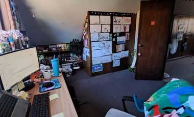 Arriendo casa estilo Inglés, de 5 dormitorios , 5 baños ,barrio Miraflores