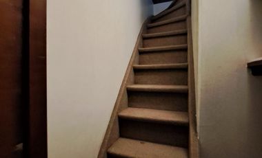 Arriendo casa estilo Inglés, de 5 dormitorios , 5 baños ,barrio Miraflores