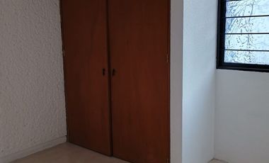 Forjadores conjunto cerrado, cerca Cruz del Sur
