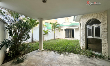 CASA NUEVA AMPLIA RENTA FRACCIONAMIENTO REAL MANDINGA RIVIERA VERACRUZANA