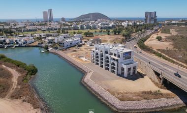 Departamento en venta en Fracc El Cid Marina Mazatlan