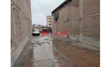 Venta De Gran Terreno En Sjm, Zona Urbana Y Segura - Ocasion