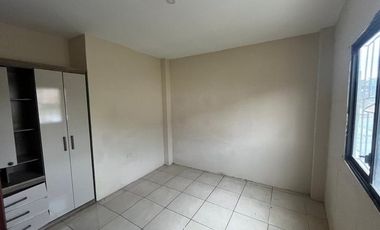 casa con local comercial de venta en Montecristi